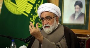 حجت الاسلام مروی، مراقب رسانه آستان باشید