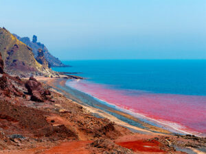 گنجِ فراموش‌شده سواحل ایران؛ گردشگری دریایی چرا رونق نمی‌گیرد؟