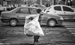فقر شاغلان؛ وقتی کار فقط سقوط را عقب می‌اندازد